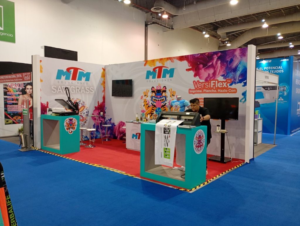Diseño de Imagen para MTM Solutions, Diseño de Estand para Feria